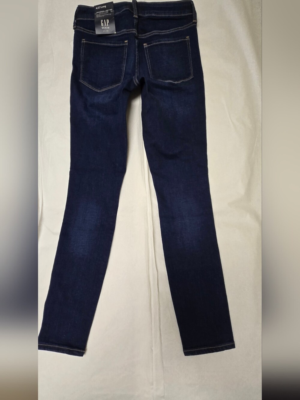 NWT Gap Denim Mide Rise Jeans Blue Women's Size 4 - Picture 2 of 10